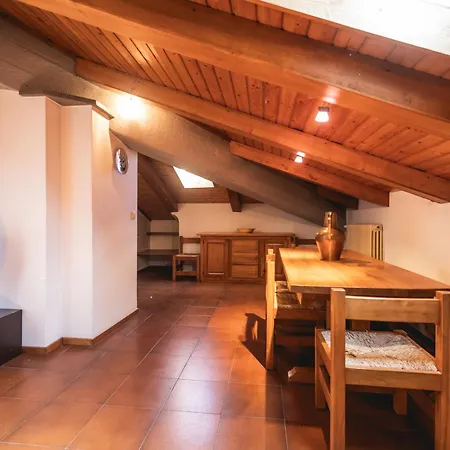 Apartment Art Haven *