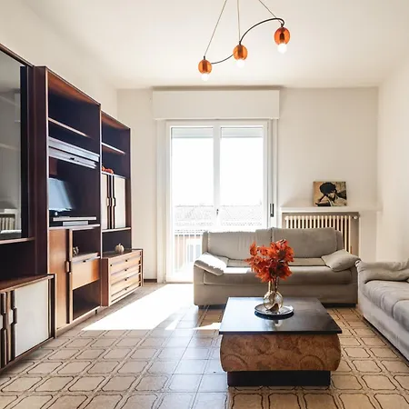 Art Haven Apartment *